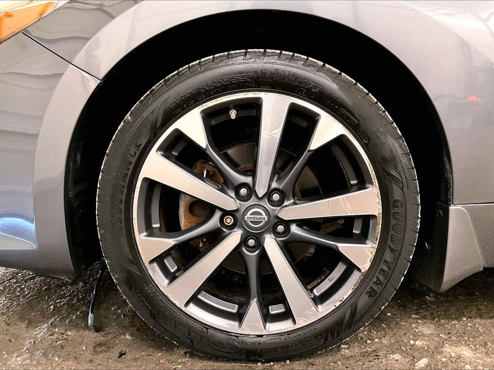 2016 Nissan Altima 2.5 SR