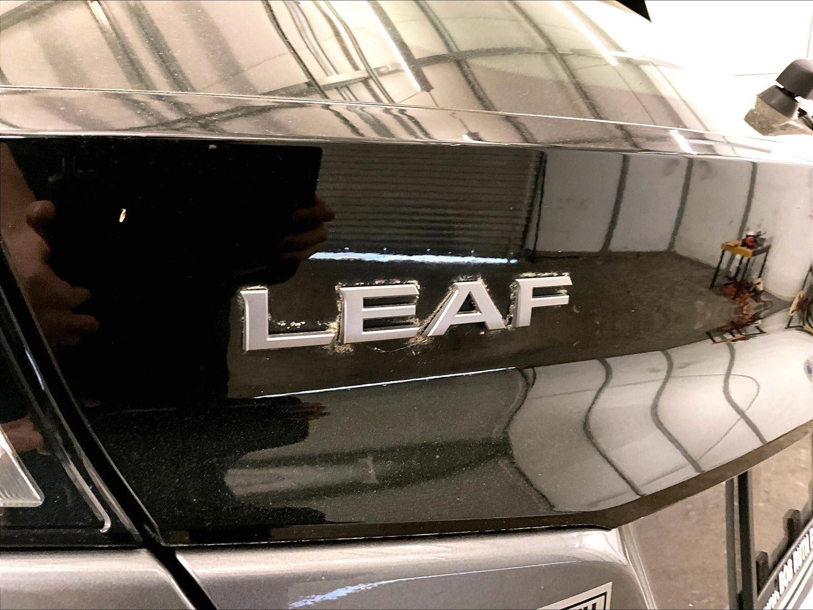 2023 Nissan LEAF S