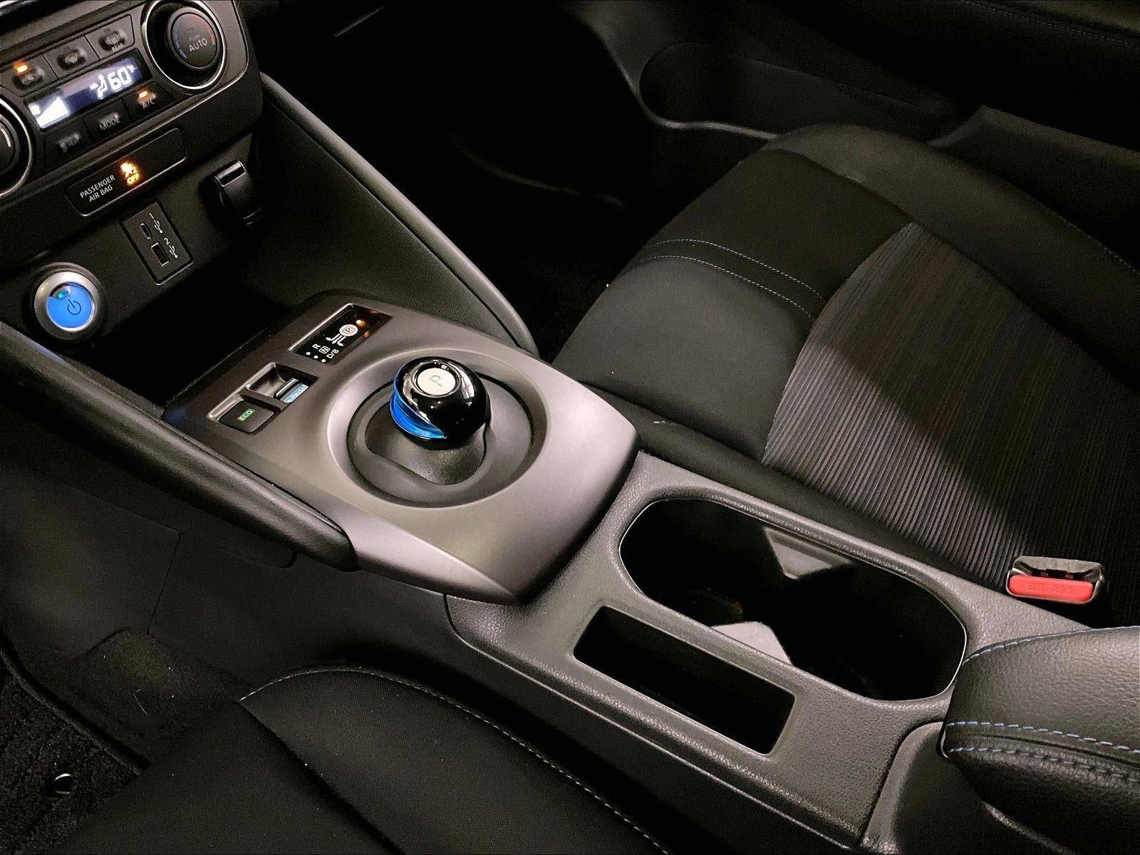 2023 Nissan LEAF S