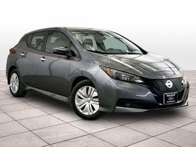 2023 Nissan LEAF S