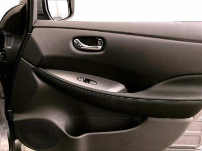2023 Nissan LEAF S