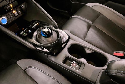 2021 Nissan LEAF SL PLUS
