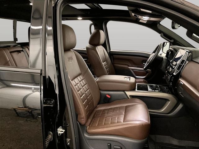 2022 Nissan Titan Platinum Reserve