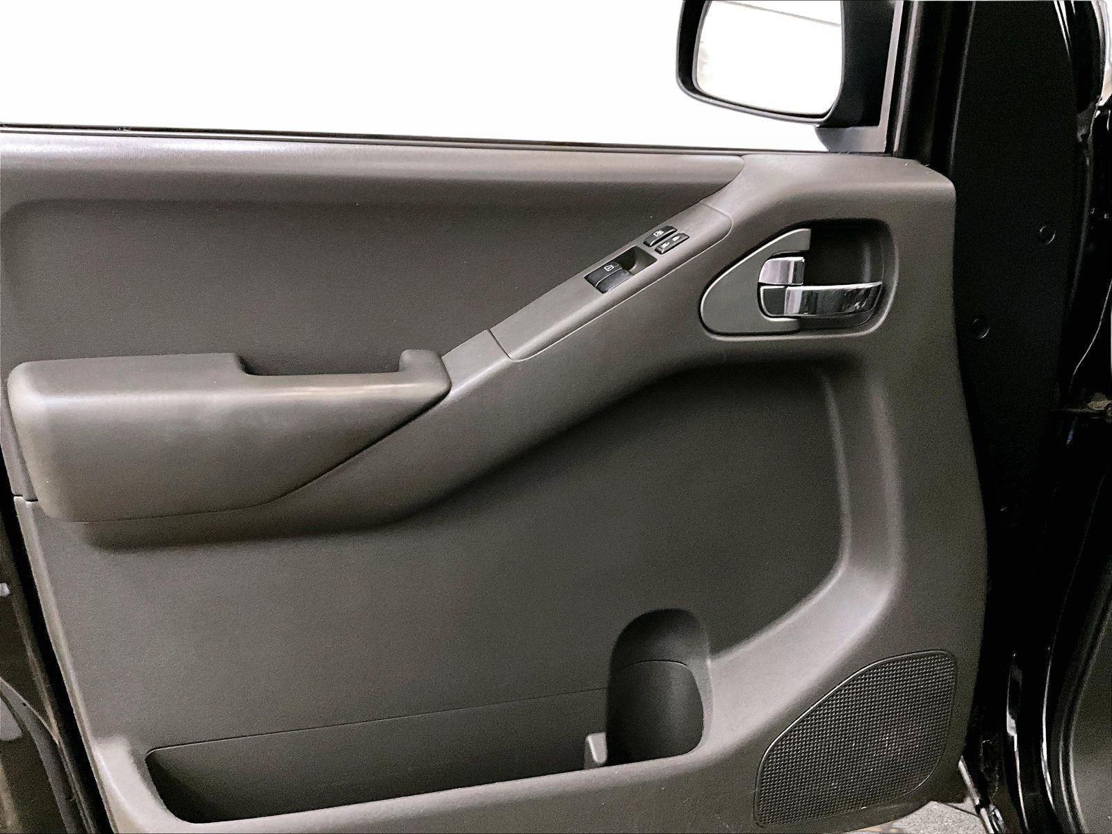 2011 Nissan Frontier SV