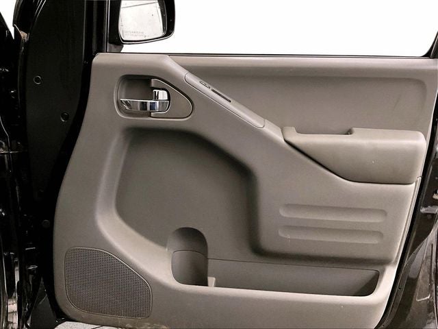 2015 Nissan Frontier SV