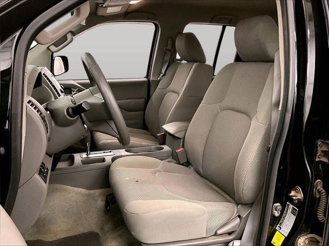 2015 Nissan Frontier SV