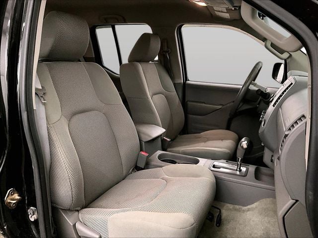 2015 Nissan Frontier SV