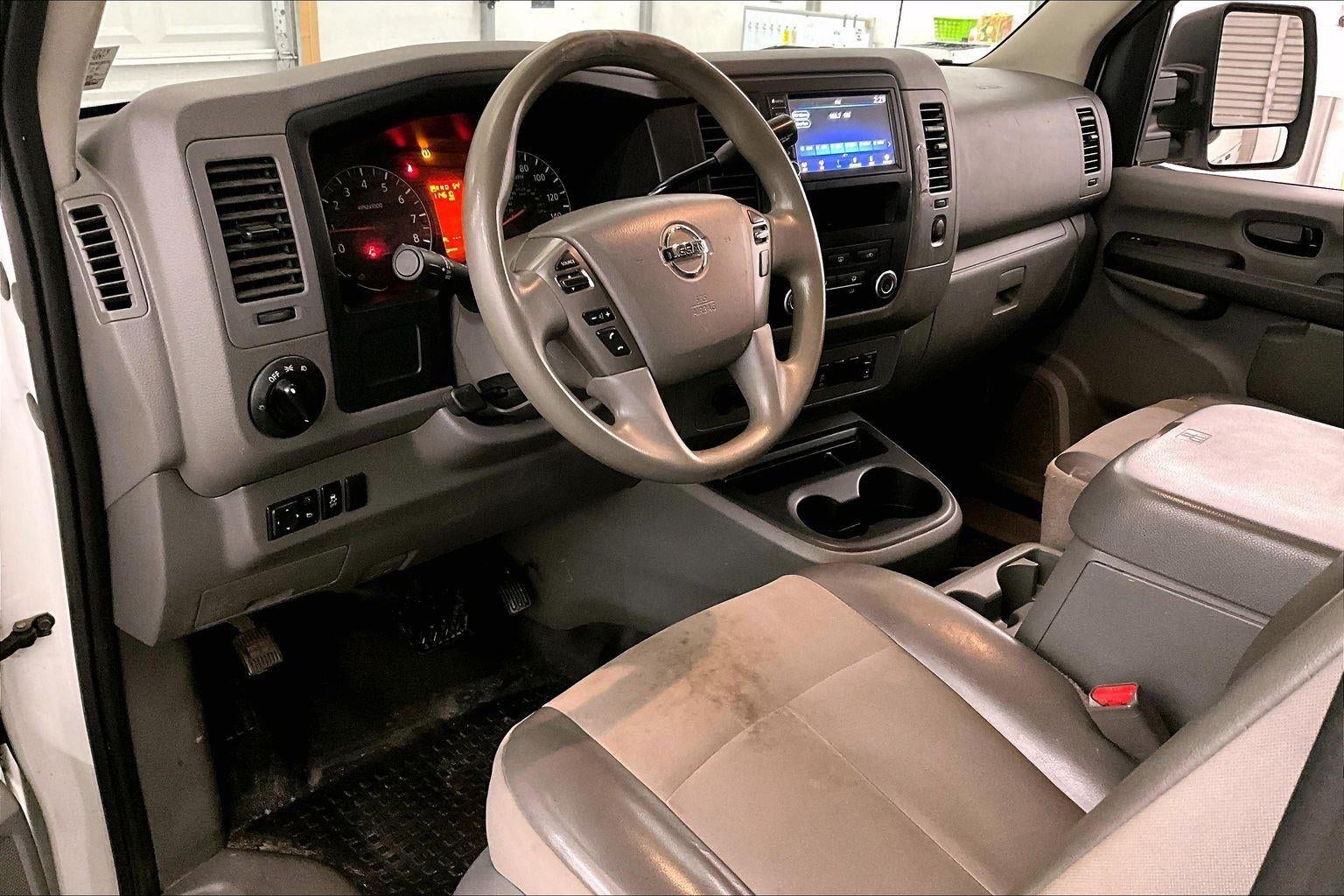 2019 Nissan NV Cargo SV