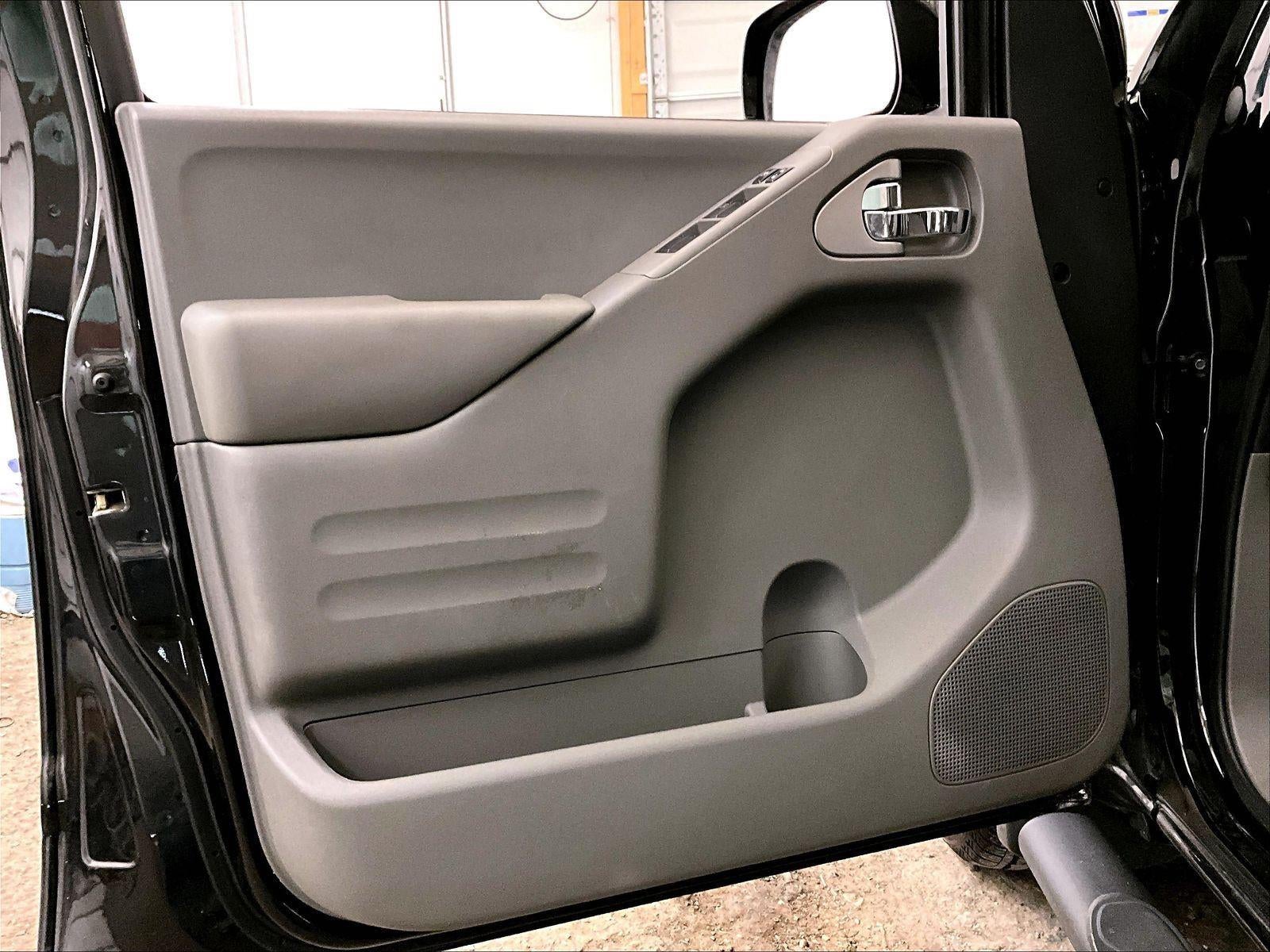 2020 Nissan Frontier SV