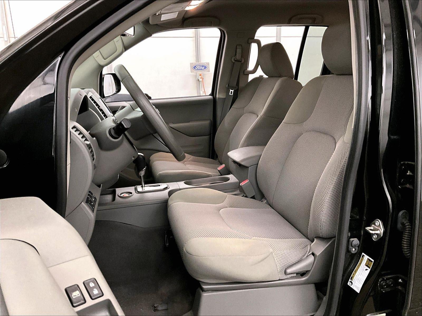 2020 Nissan Frontier SV