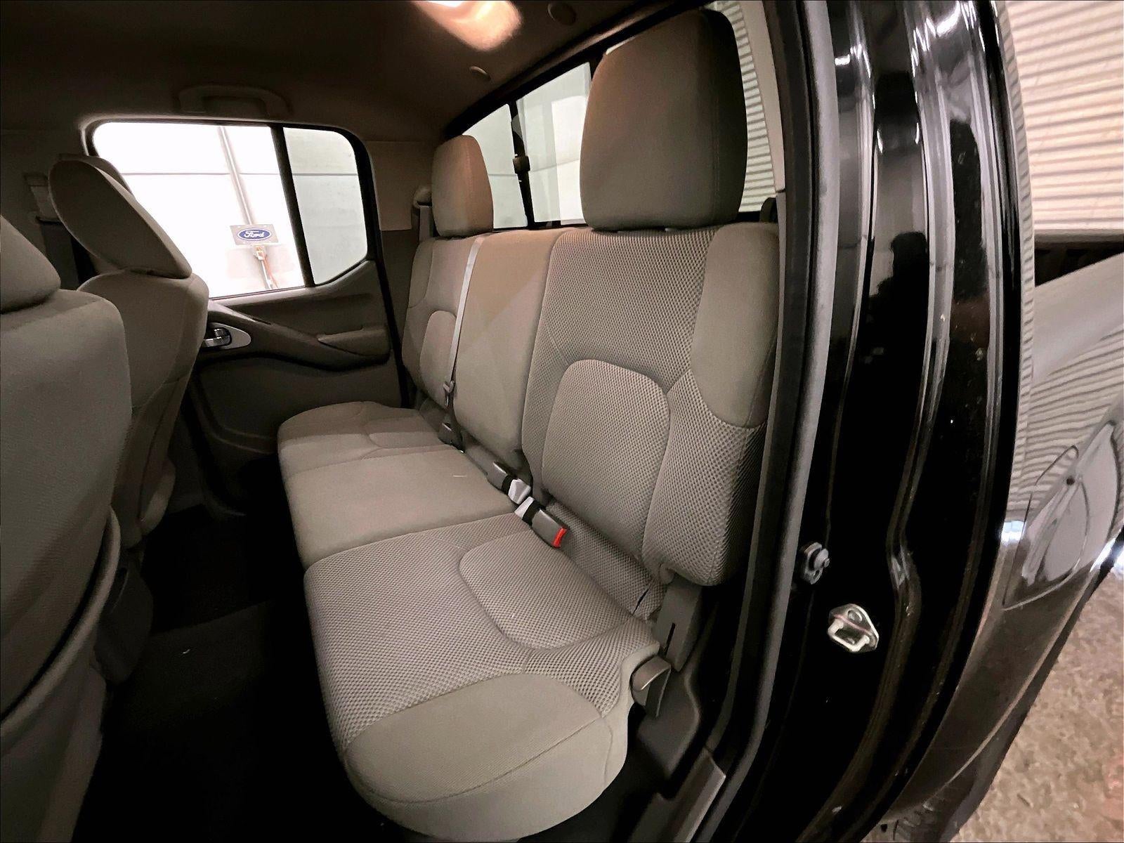 2020 Nissan Frontier SV