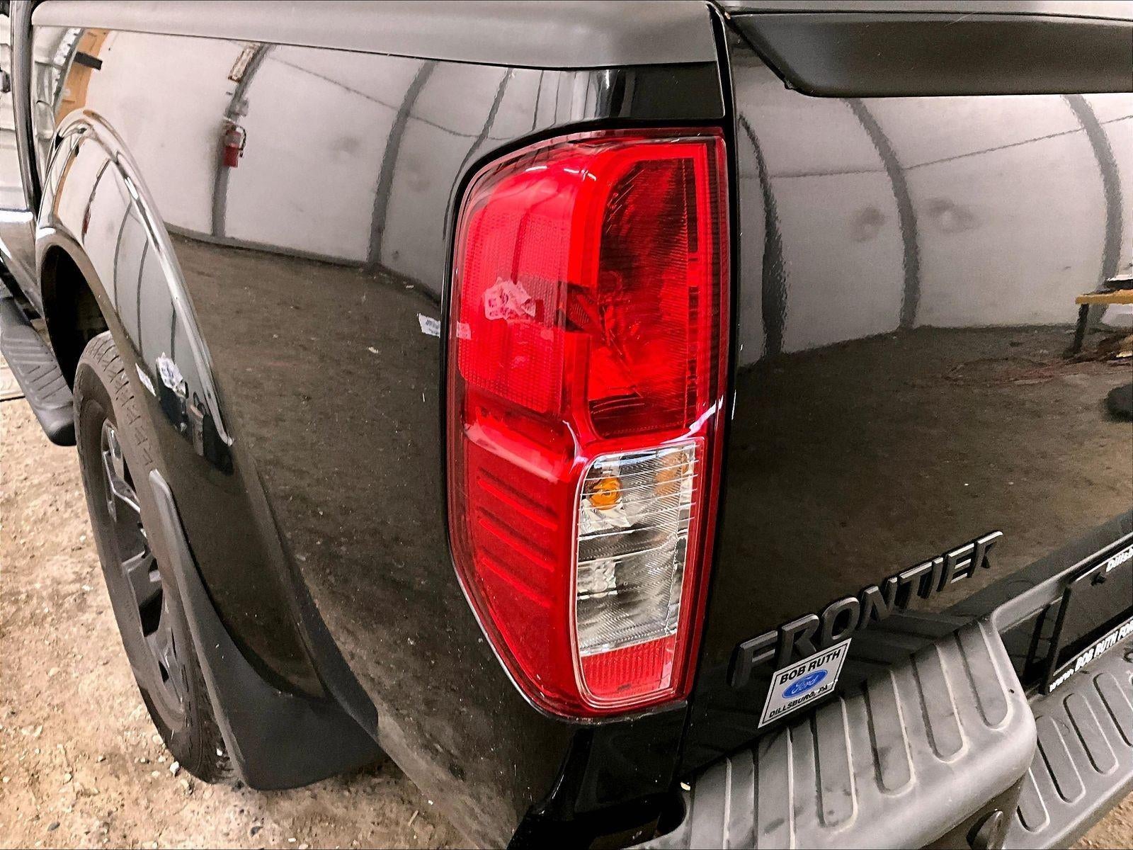 2020 Nissan Frontier SV