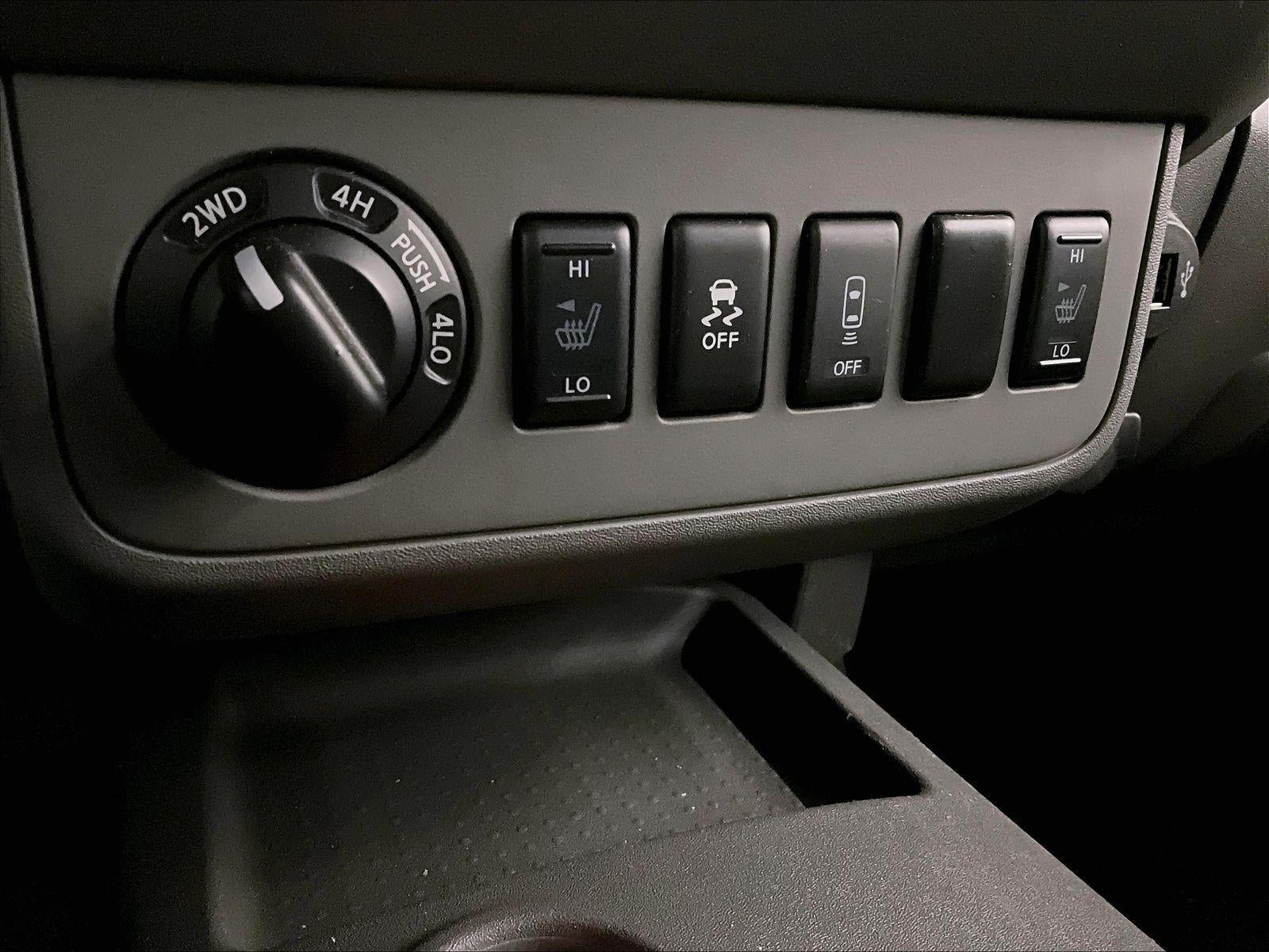 2020 Nissan Frontier SV