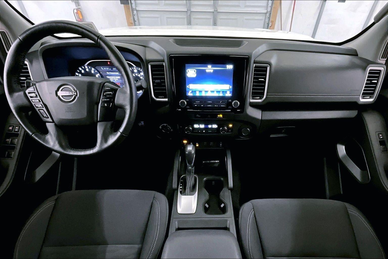 2024 Nissan Frontier SV