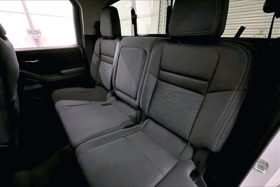 2024 Nissan Frontier SV