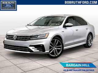 2018 Volkswagen Passat R-Line
