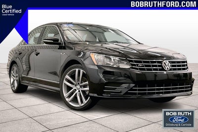 2017 Volkswagen Passat R-Line w/Comfort Pkg