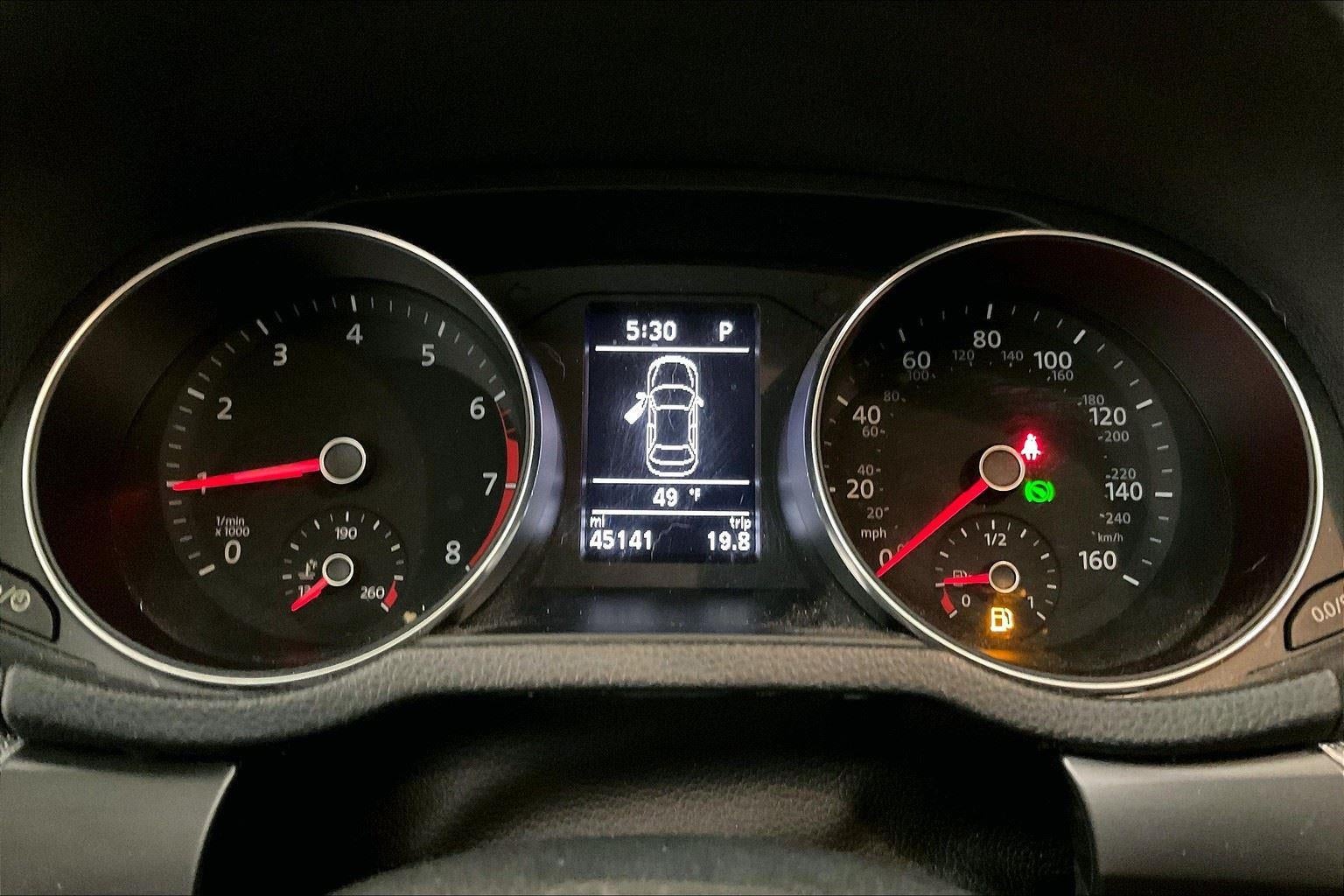 2017 Volkswagen Passat R-Line w/Comfort Pkg