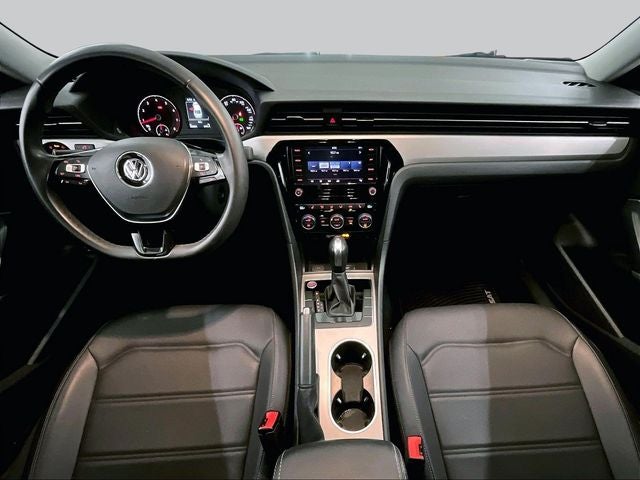2022 Volkswagen Passat 2.0T SE