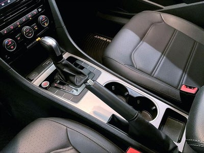 2022 Volkswagen Passat 2.0T SE