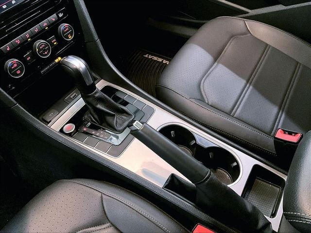 2022 Volkswagen Passat 2.0T SE
