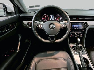 2022 Volkswagen Passat 2.0T SE