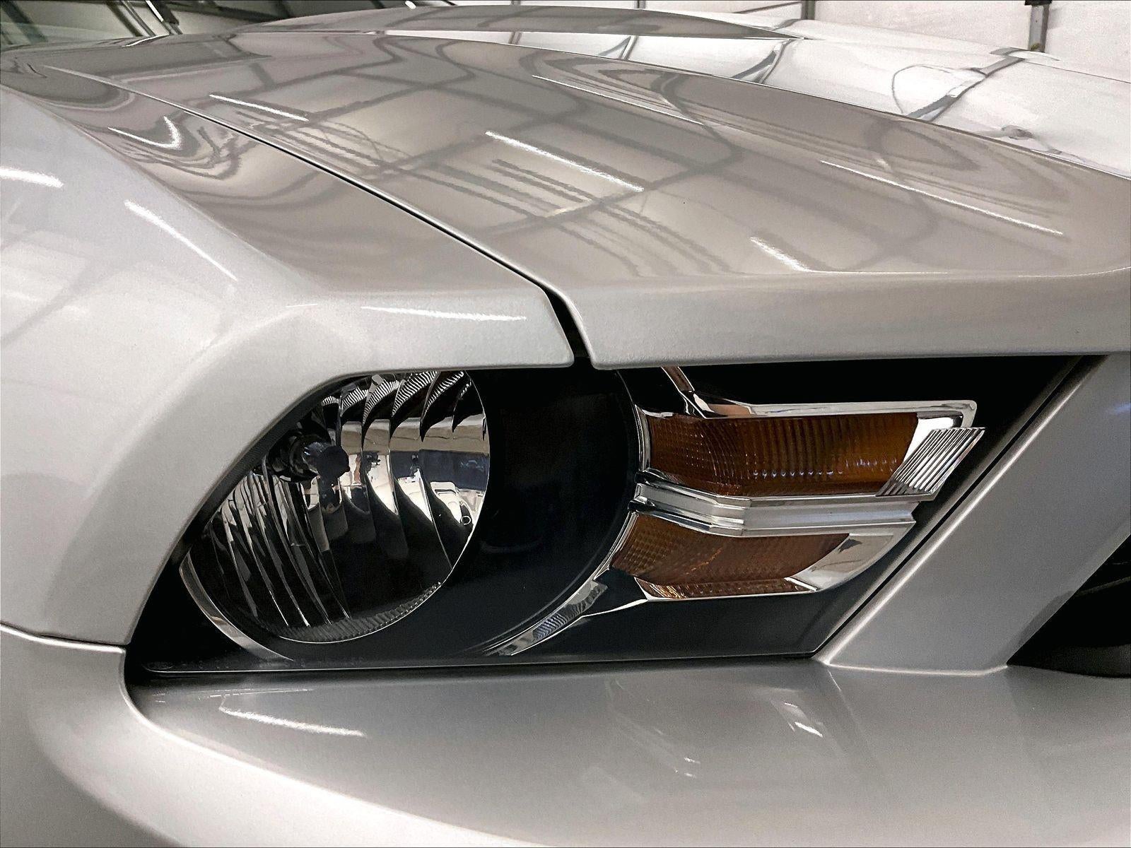 2012 Ford Mustang V6 Premium