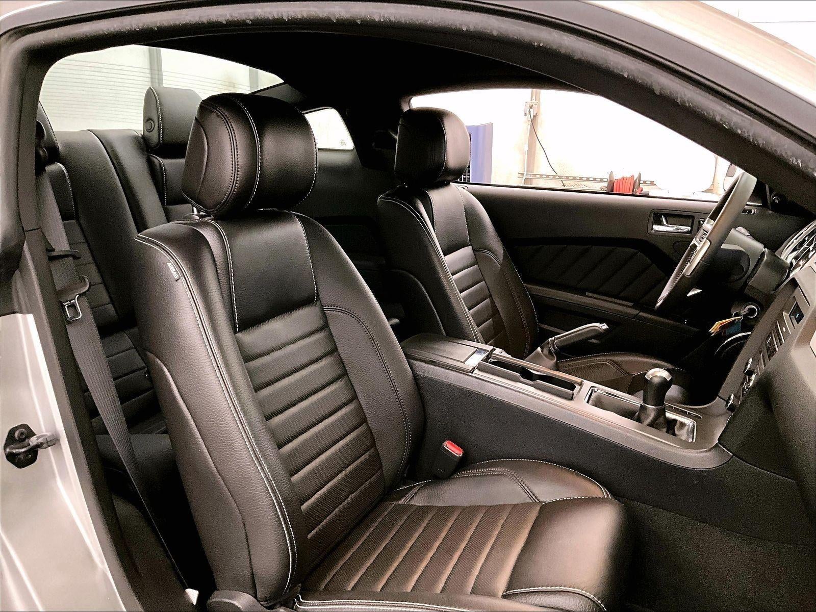 2012 Ford Mustang V6 Premium