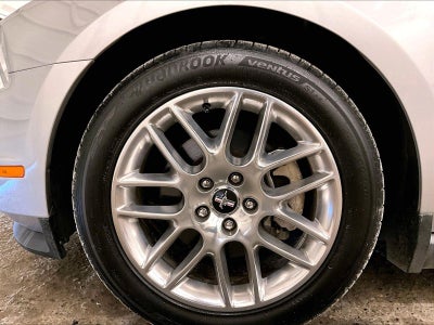2012 Ford Mustang V6 Premium