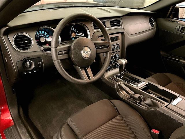 2012 Ford Mustang V6