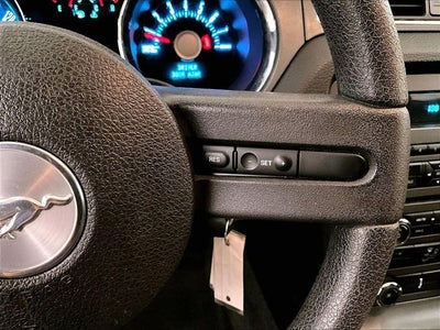 2012 Ford Mustang V6