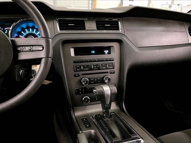 2012 Ford Mustang V6