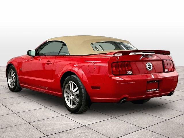 2005 Ford Mustang GT Premium