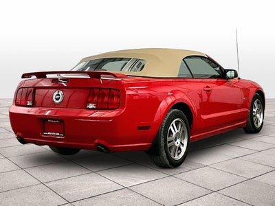 2005 Ford Mustang GT Premium