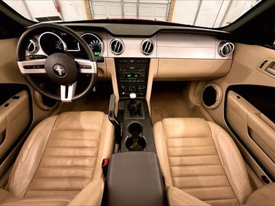 2005 Ford Mustang GT Premium