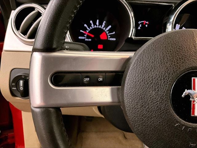 2005 Ford Mustang GT Premium