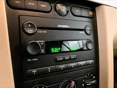 2005 Ford Mustang GT Premium