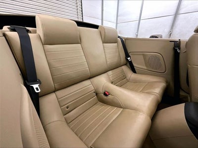 2005 Ford Mustang GT Premium