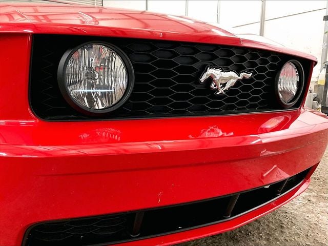 2005 Ford Mustang GT Premium