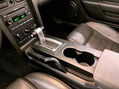2005 Ford Mustang GT Premium