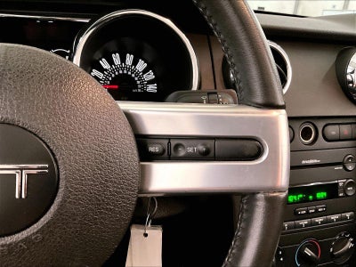 2005 Ford Mustang GT Premium