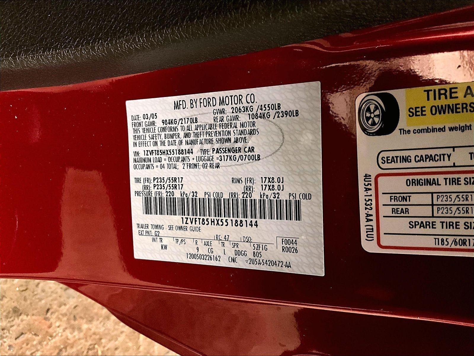 2005 Ford Mustang GT Premium
