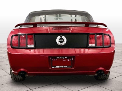 2005 Ford Mustang GT Premium