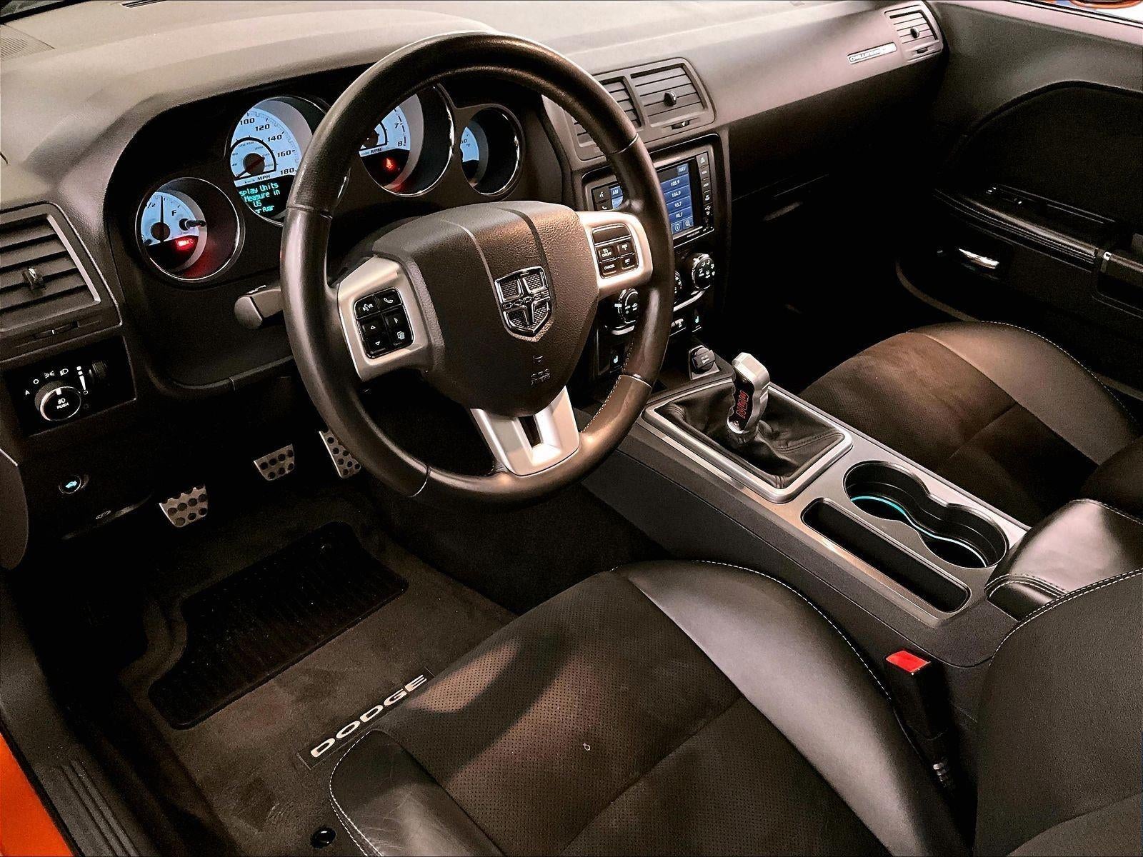 2011 Dodge Challenger SRT8