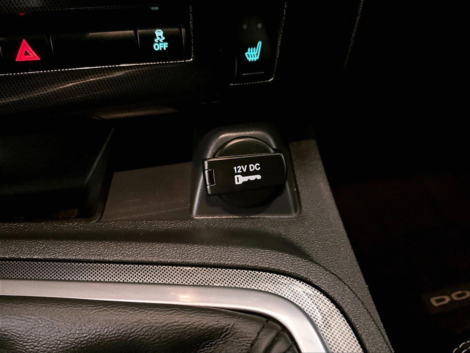 2011 Dodge Challenger SRT8