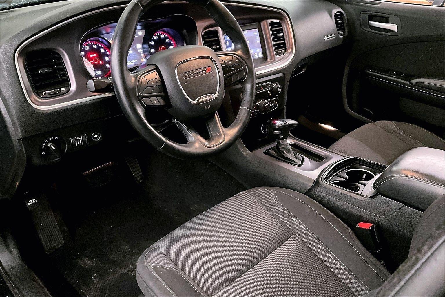 2019 Dodge Charger SXT