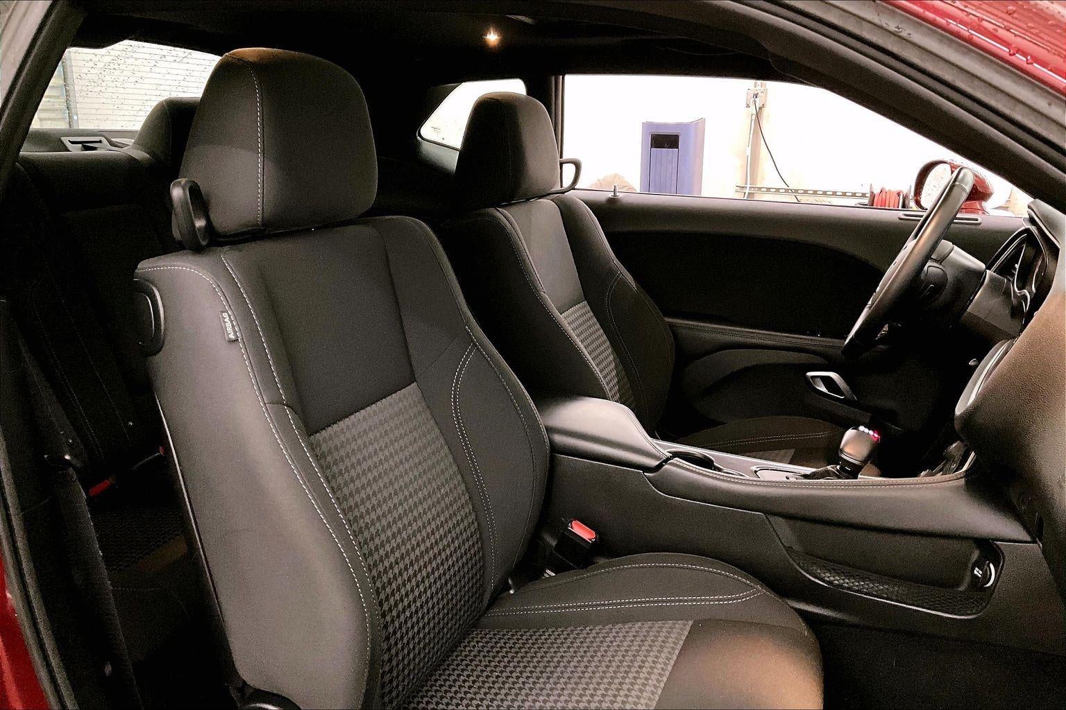 2019 Dodge Challenger SXT