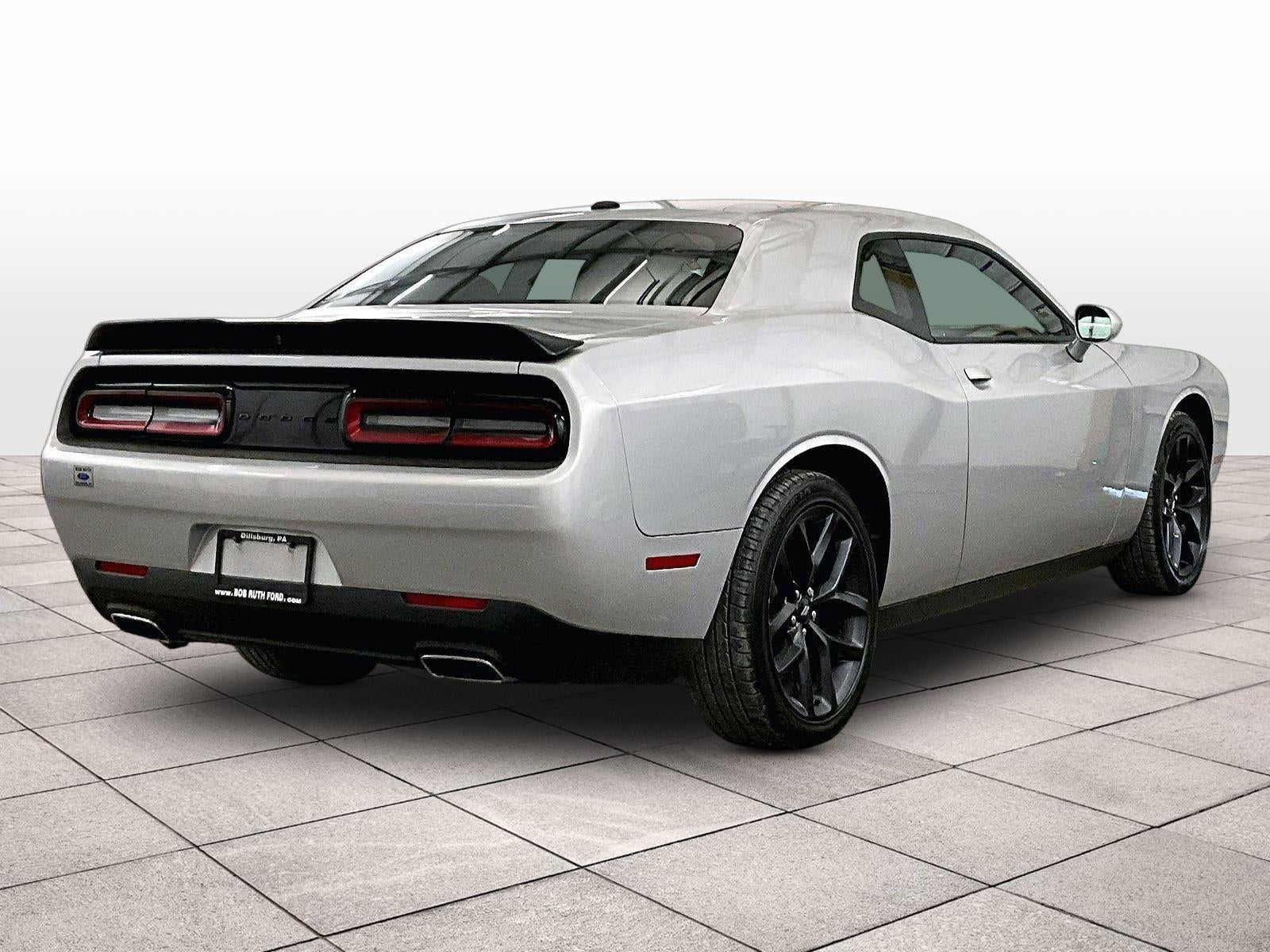 2022 Dodge Challenger SXT