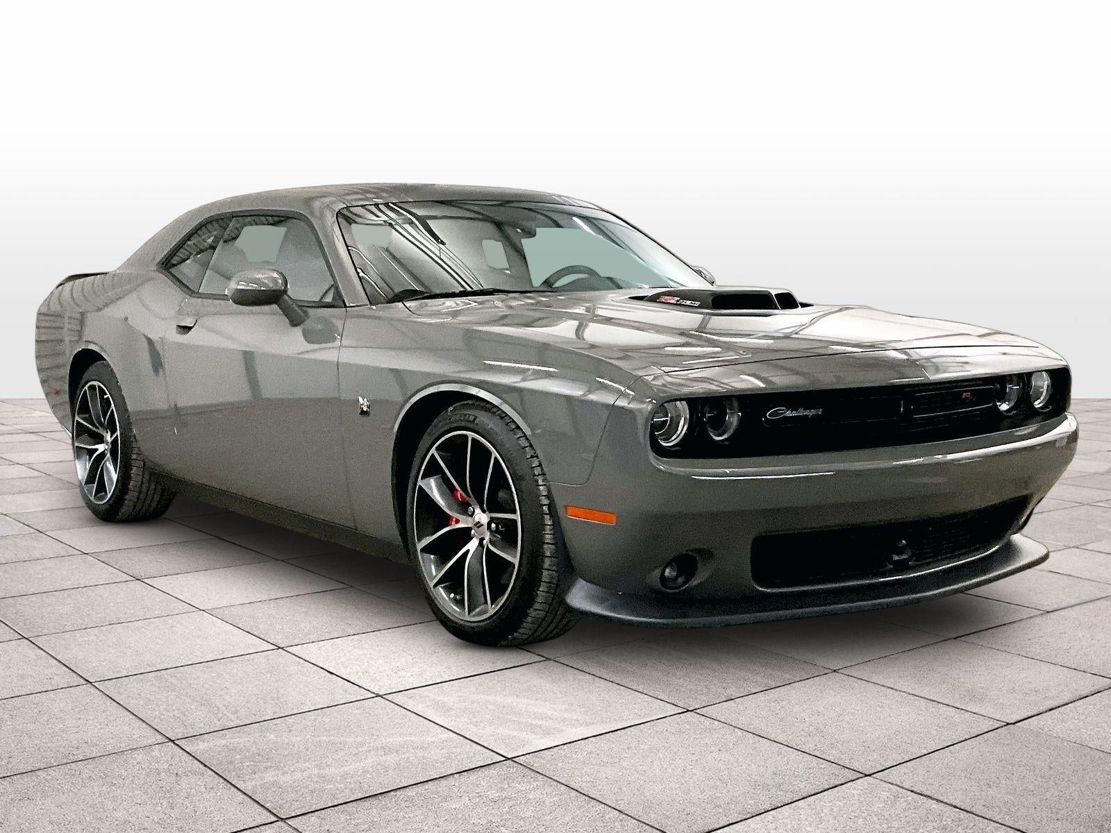 2018 Dodge Challenger 392 Hemi Scat Pack Shaker