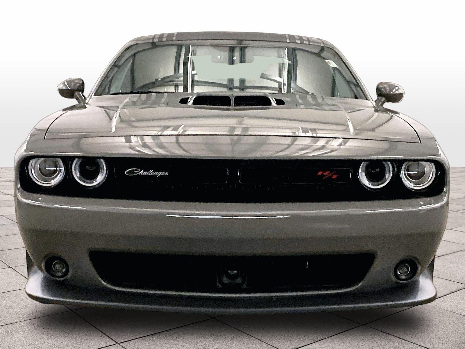 2018 Dodge Challenger 392 Hemi Scat Pack Shaker